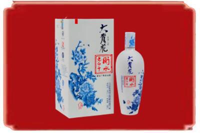 赤峰市阿鲁科尔沁烟酒回收大青花老白干.jpg
